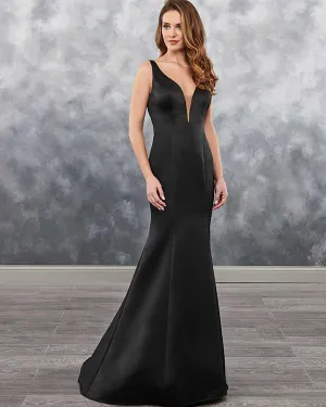 Sexy Deep V-Neck Black Satin Long Bridesmaid Dresses Mermaid Party Gowns Floor Length