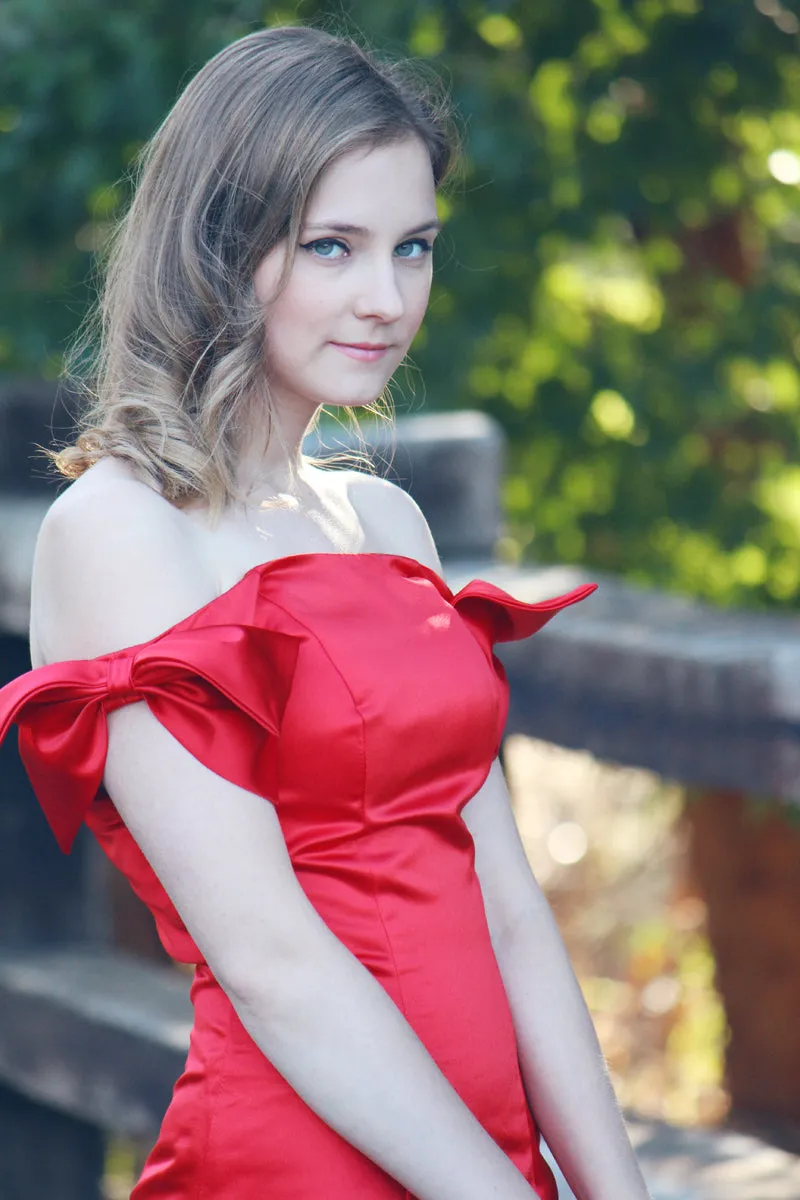 Sheath Off-the-shoulder Knee Length Charmuse Sleeveless Prom Dress