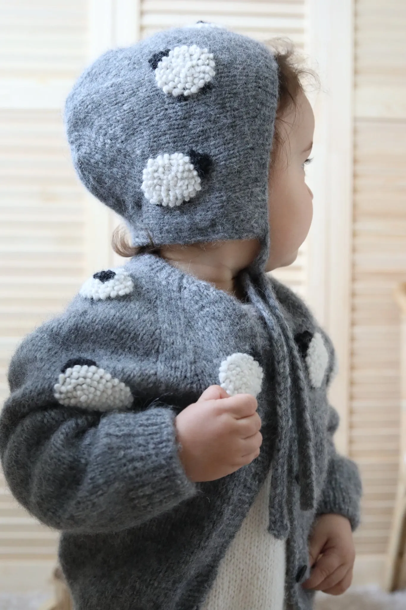 Sheeps cardigan | Dark grey