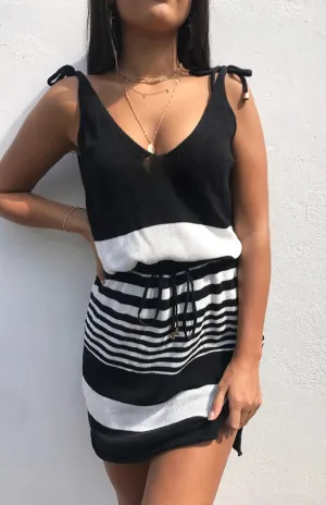 Sleeveless V-Neck Mini Dress with Striped Pattern and Drawstring Waist