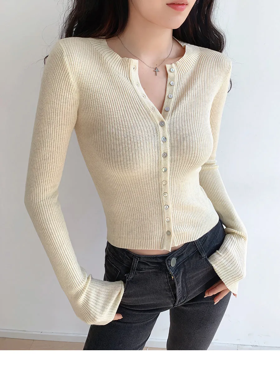 Slim button-down wool sweater