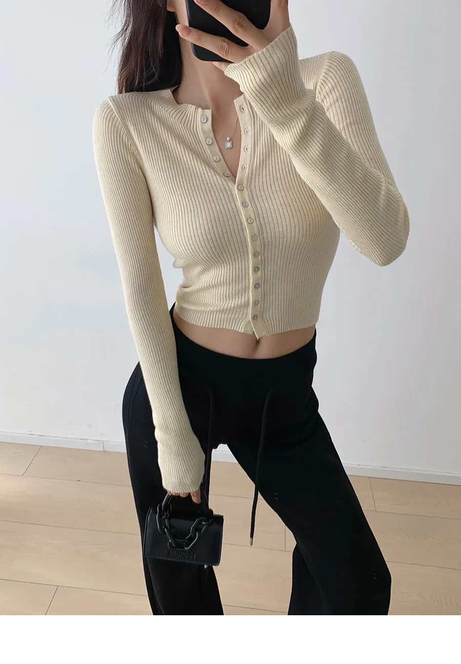 Slim button-down wool sweater