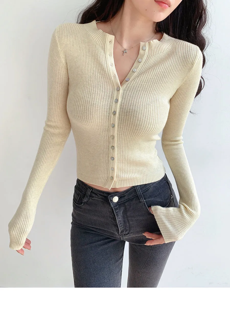 Slim button-down wool sweater
