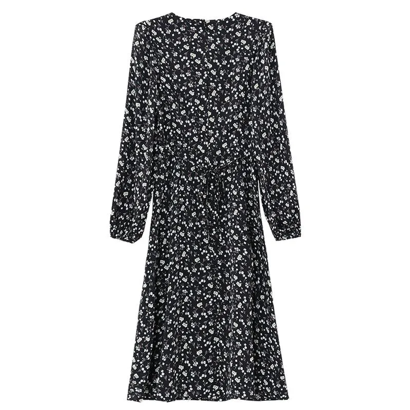 Stunning V-Neck Black Tea Tea Dress with Floral Design