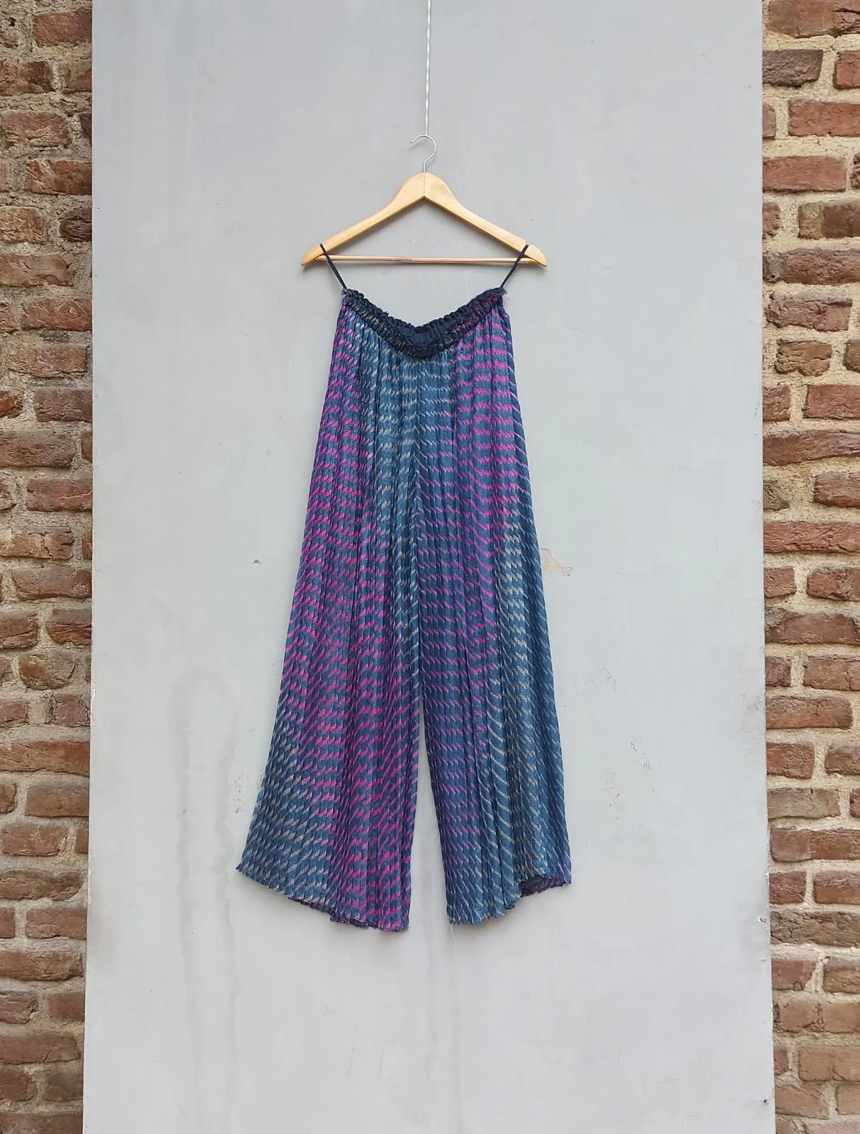 Summer Pants Echo Kota Silk Fashion Edit Kai-19 Urvashi Kaur