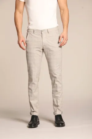 Torino men's stretch cotton chino pants with shaded chevron motif slim fit