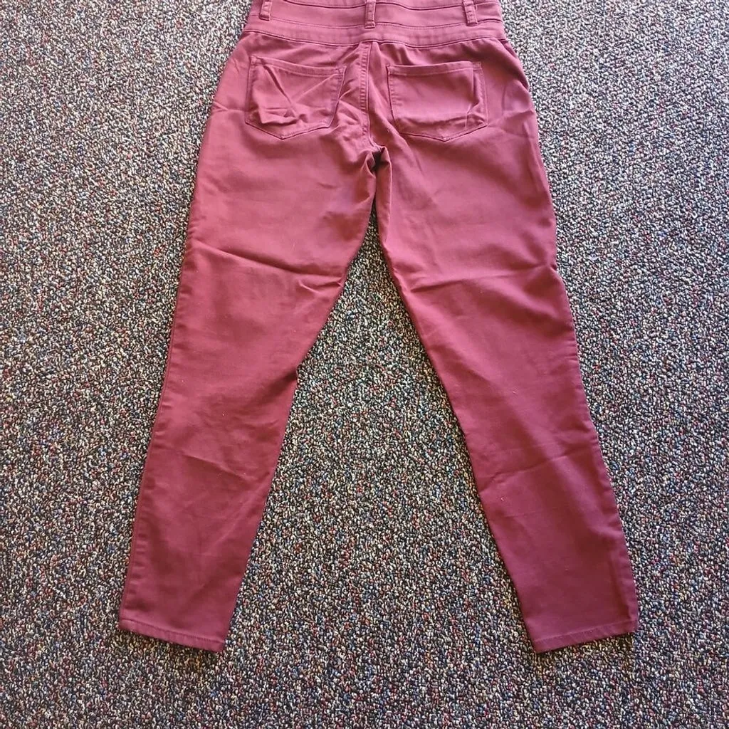 UGC Love Fine Maroon high waisted pants size 7