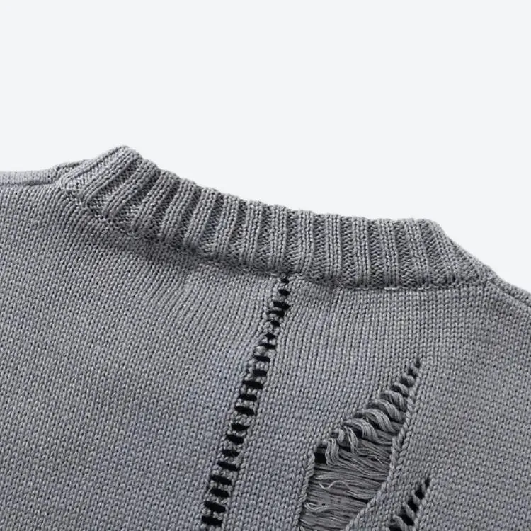 Unisex Knitted Sweater with Spray Paint and Contrast Sewing Details