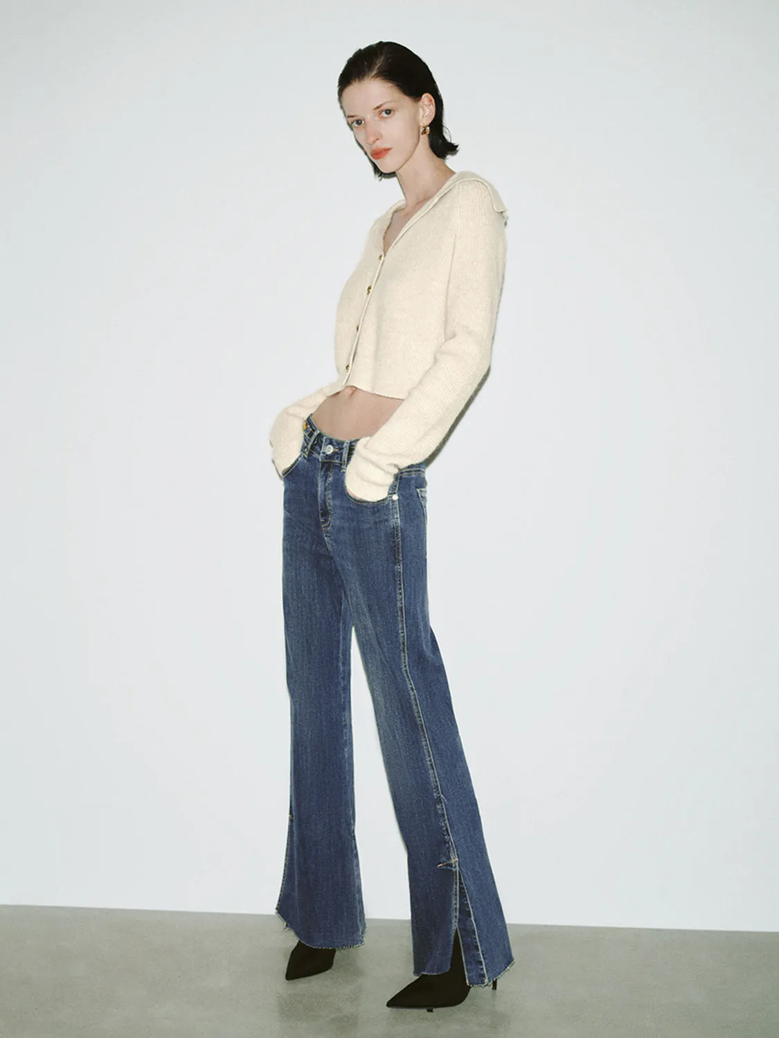 Wide Lapel Knitted Cardigans