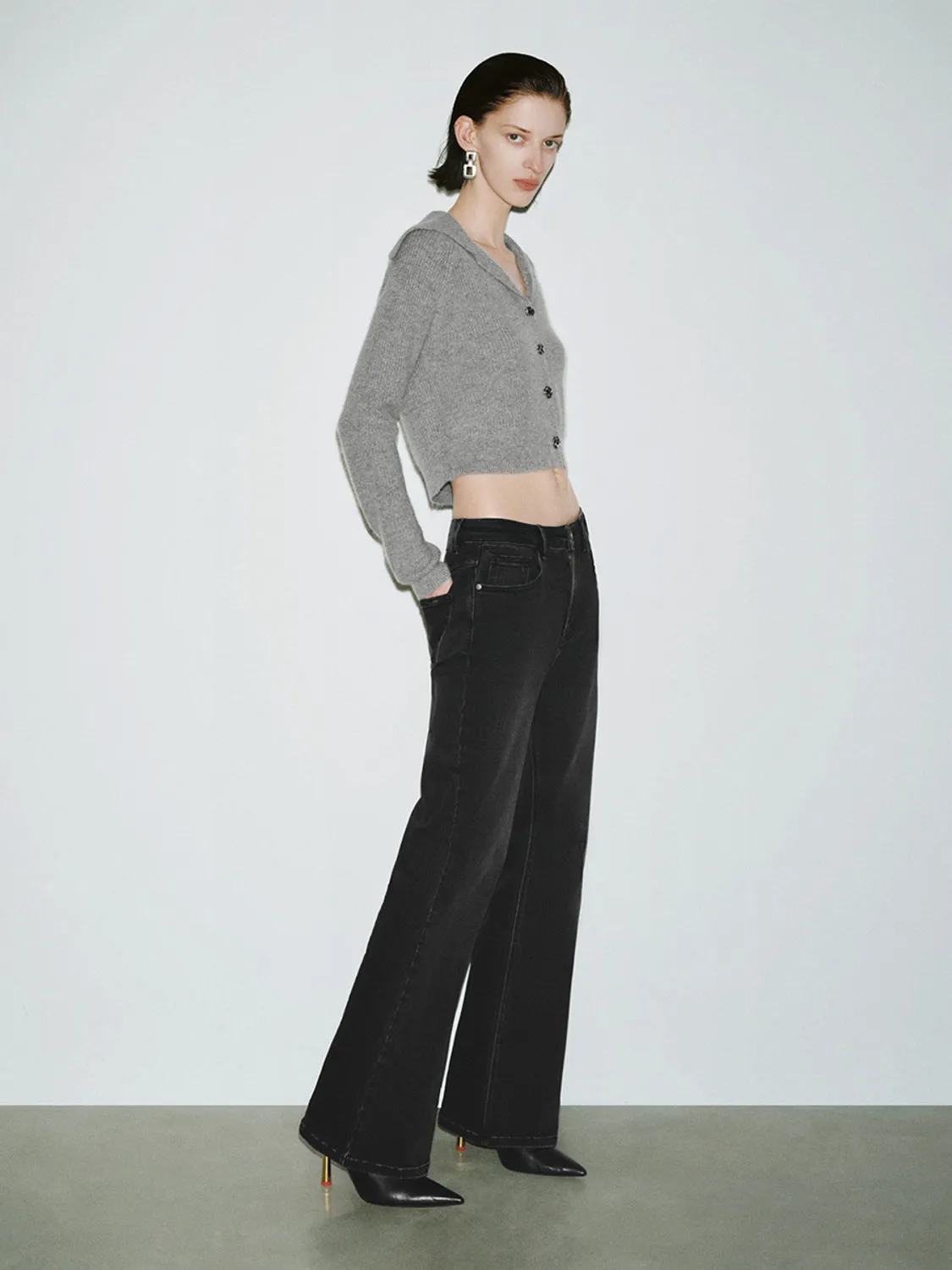 Wide Lapel Knitted Cardigans