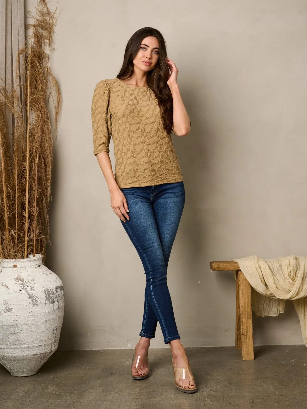 WOMEN'S 3/4 SLEEVES DETAILED TOP