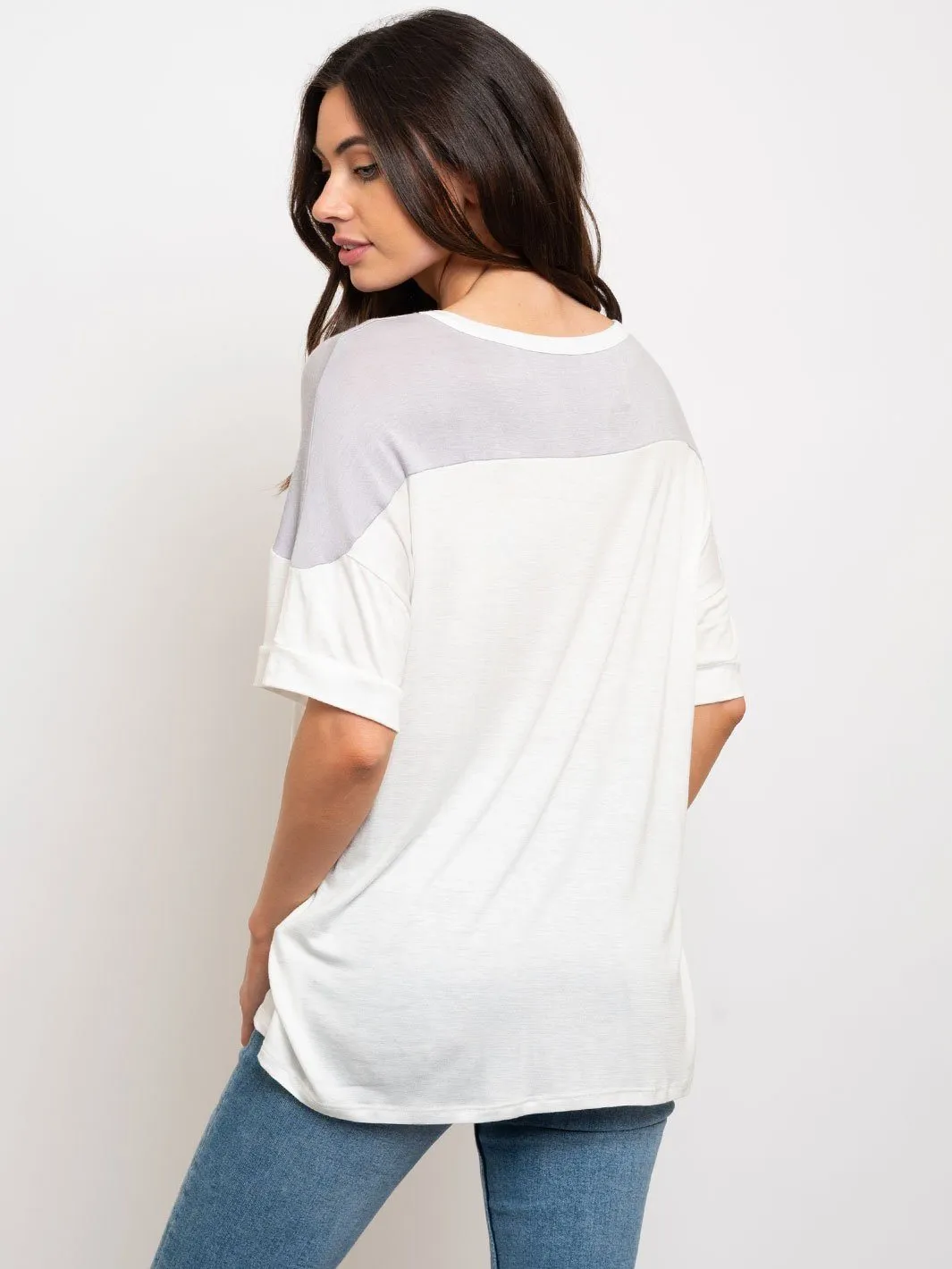 WOMEN'S COLOR BLOCK "SUNDAY FUNDAY" GRAPHIC TOP
