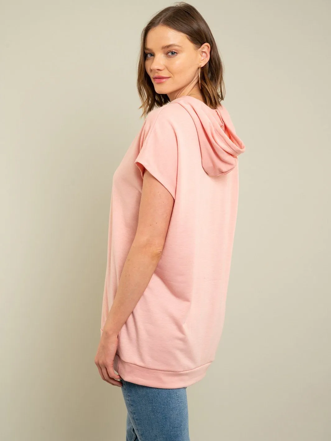 WOMEN'S HOODIE TOP
