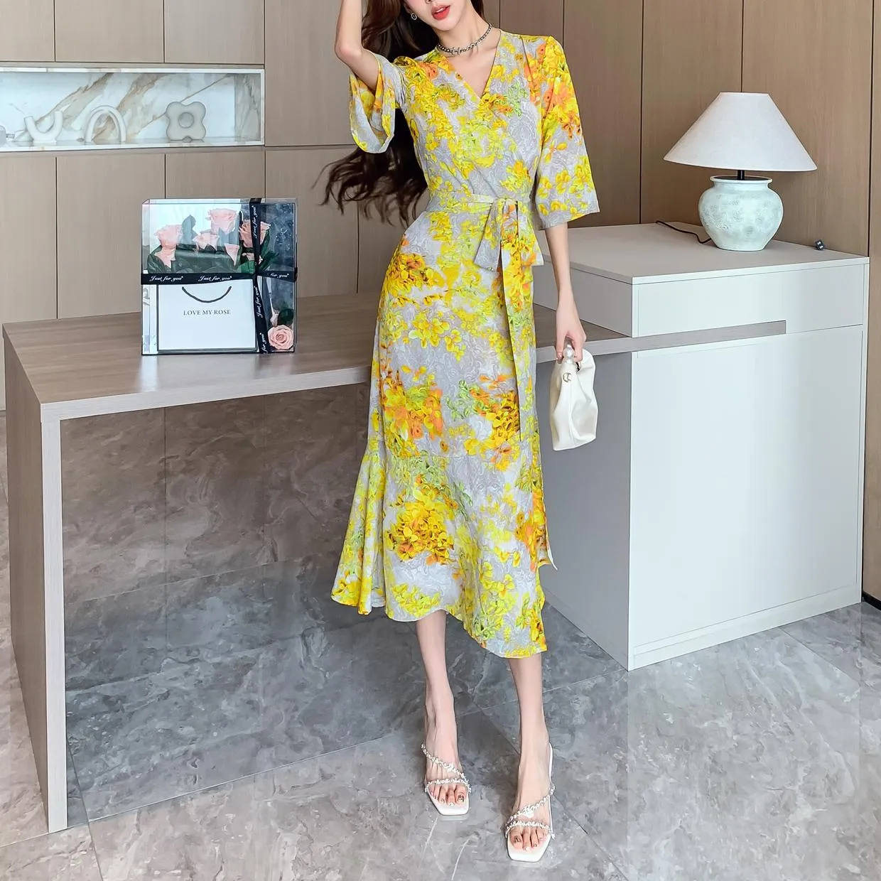 Women's Mid-Length Floral Print Tea Dress with Tie Detail
