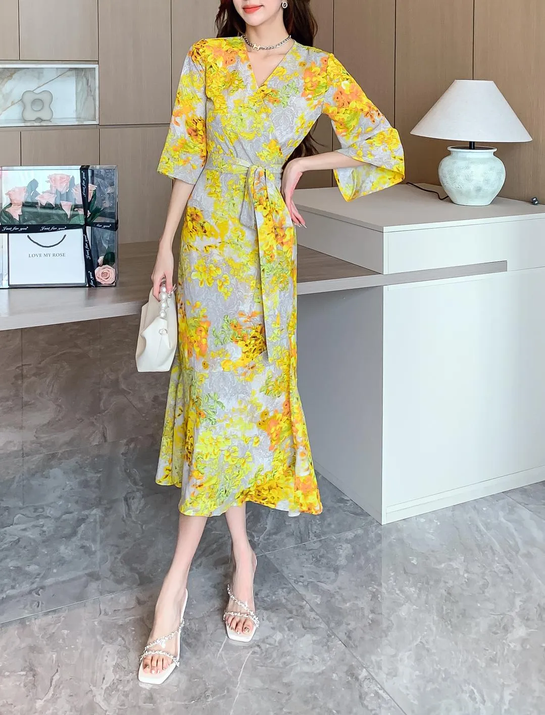 Women's Mid-Length Floral Print Tea Dress with Tie Detail