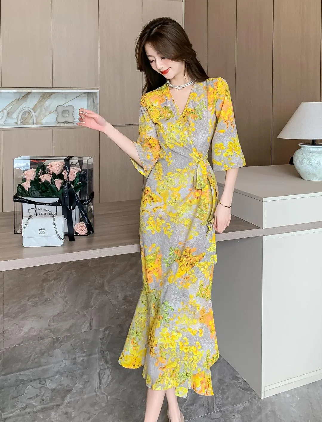 Women's Mid-Length Floral Print Tea Dress with Tie Detail