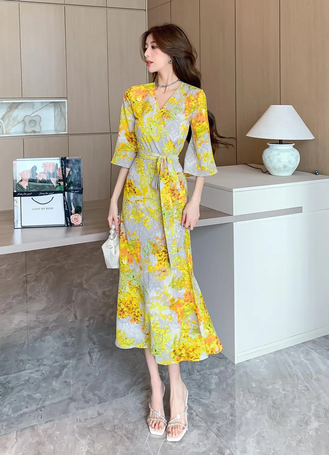 Women's Mid-Length Floral Print Tea Dress with Tie Detail