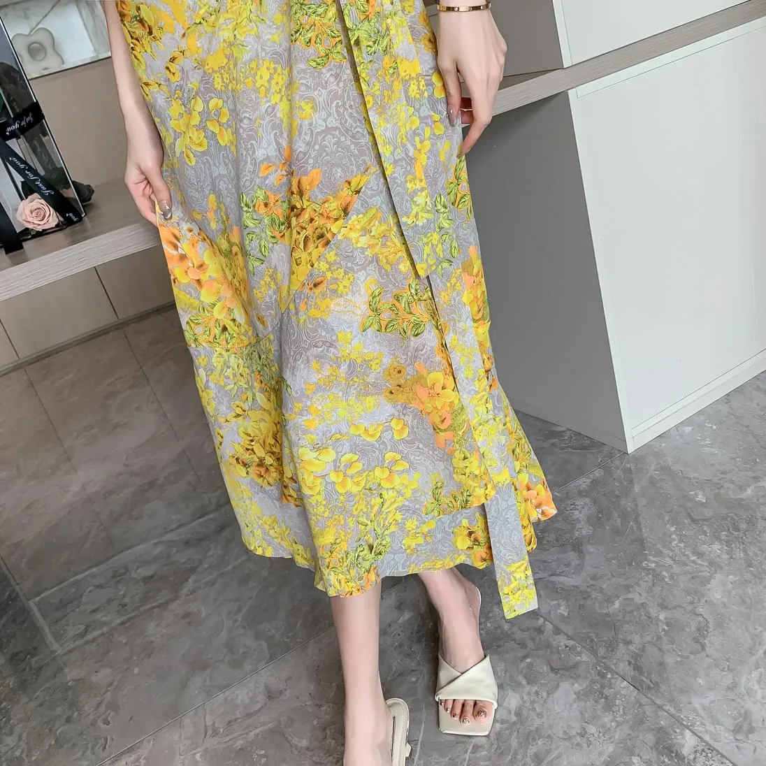 Women's Mid-Length Floral Print Tea Dress with Tie Detail