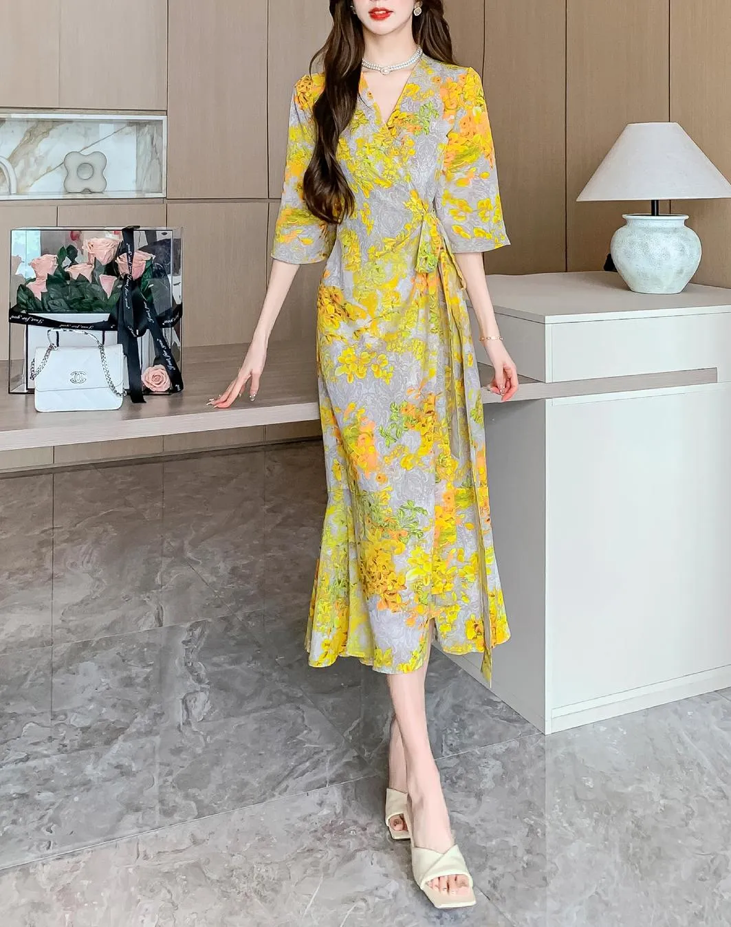 Women's Mid-Length Floral Print Tea Dress with Tie Detail