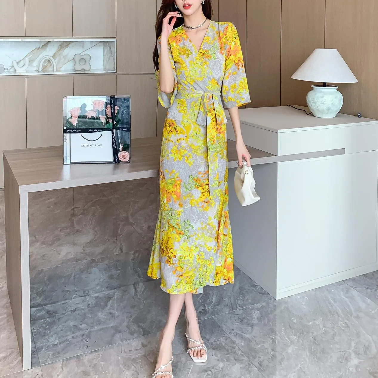 Women's Mid-Length Floral Print Tea Dress with Tie Detail