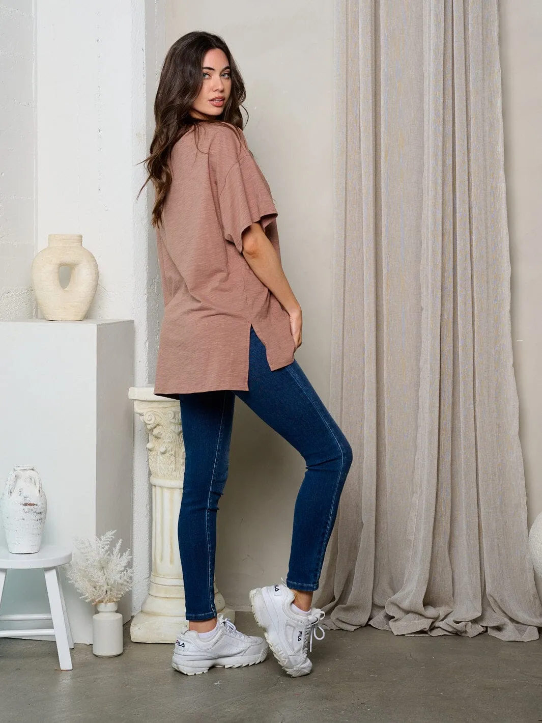 WOMEN'S SHORT SLEEVE GRAPHIC DETAILED OVERSIZE TOP