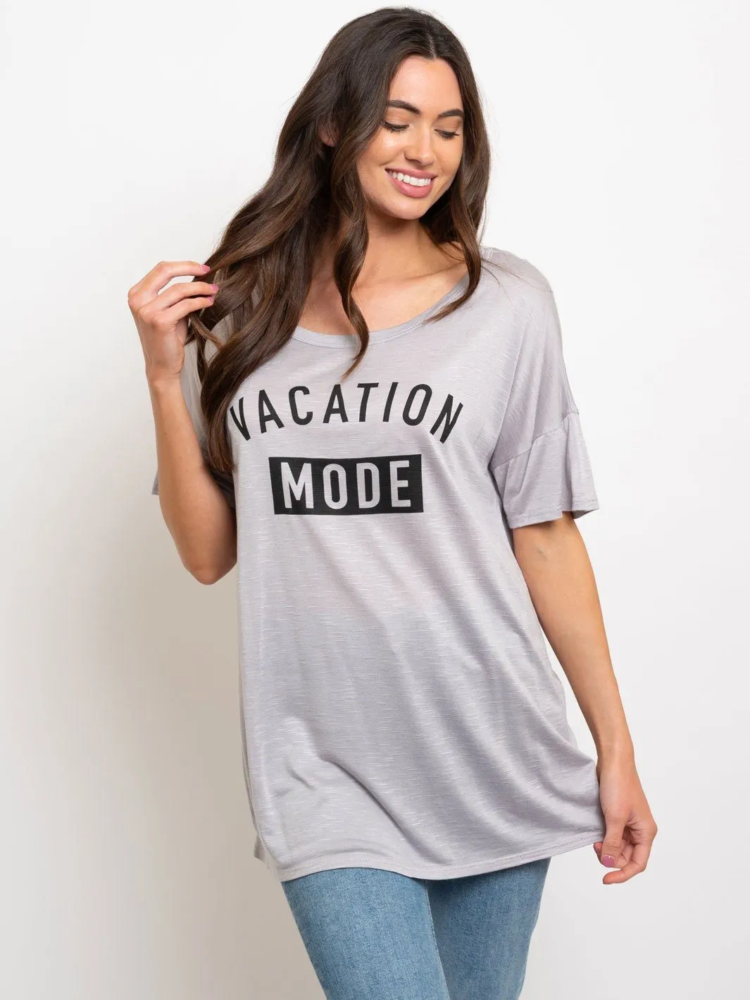 WOMEN'S SHORT SLEEVE GRAPHIC "VACATION MODE" TOP