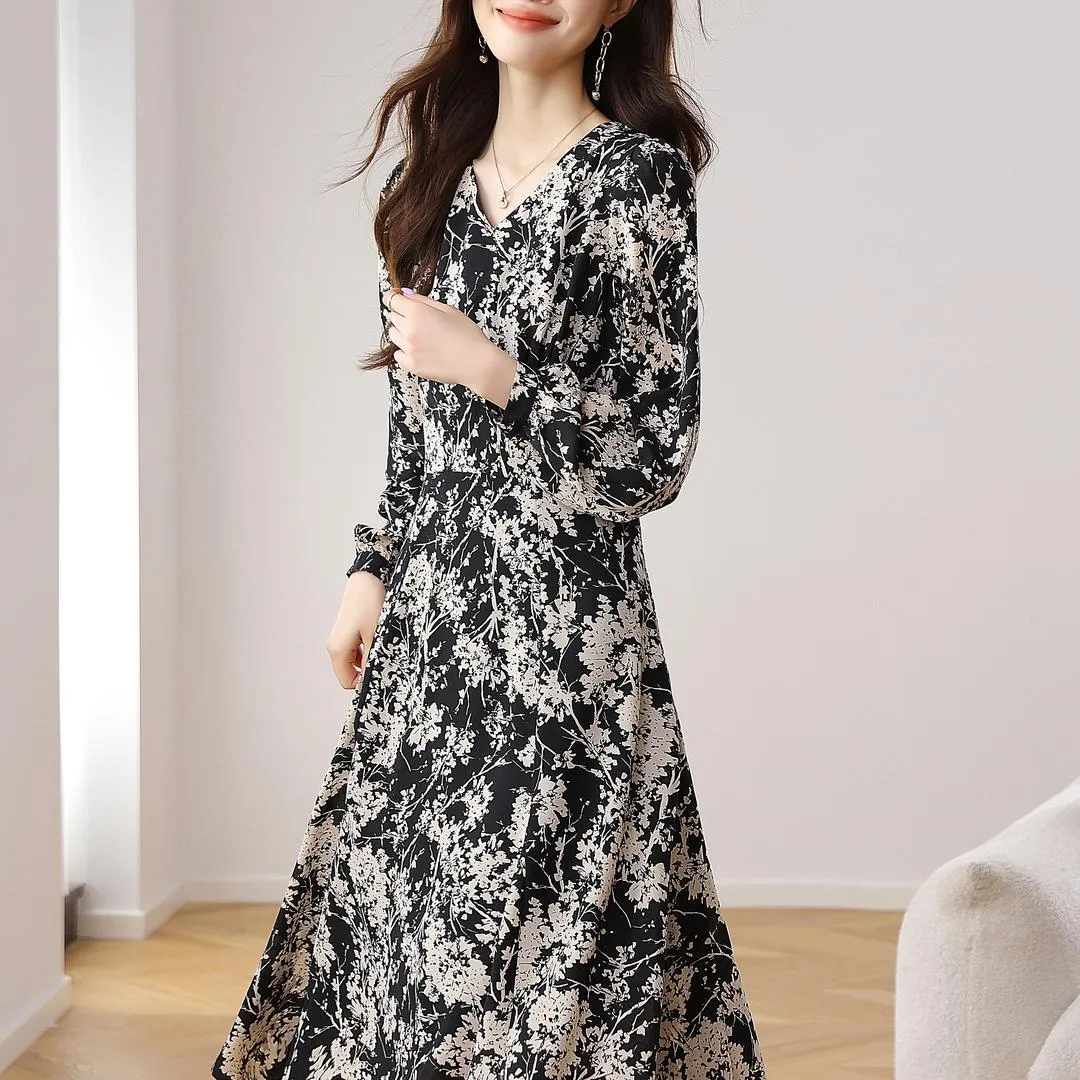 Women's Silky V-neck Floral Print Tea Tea Dress with a Fitted Waist
