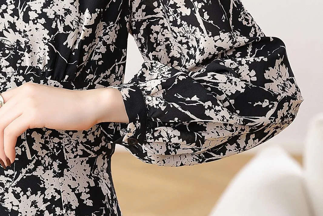 Women's Silky V-neck Floral Print Tea Tea Dress with a Fitted Waist